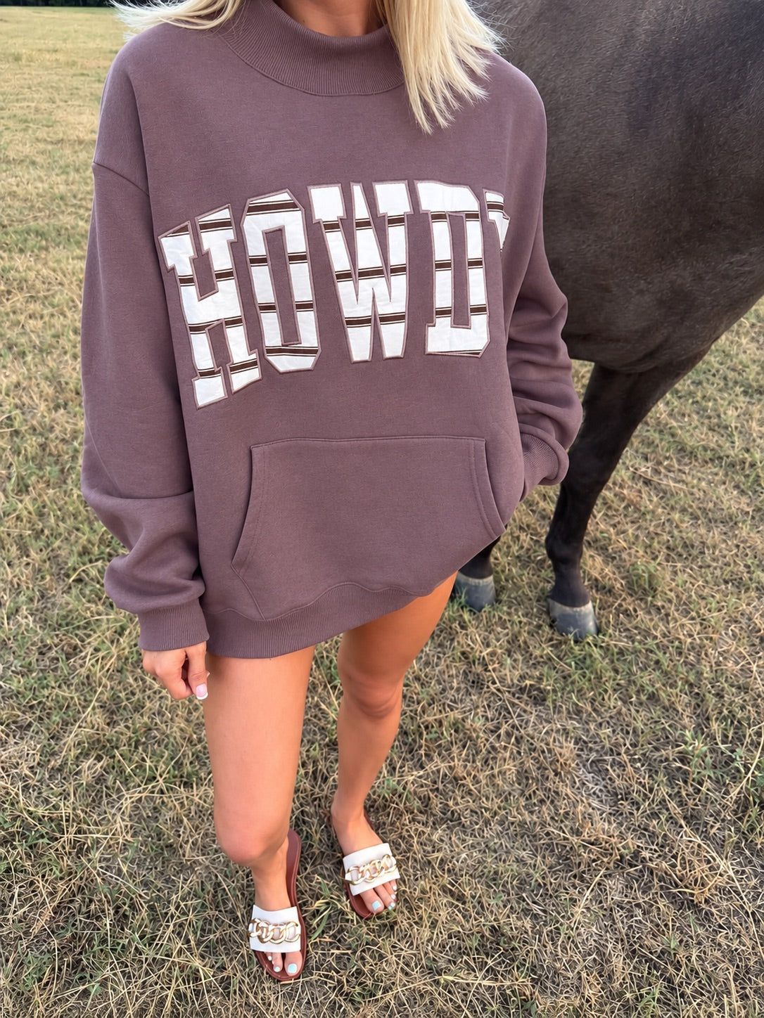 THE HOWDY MOCKNECK