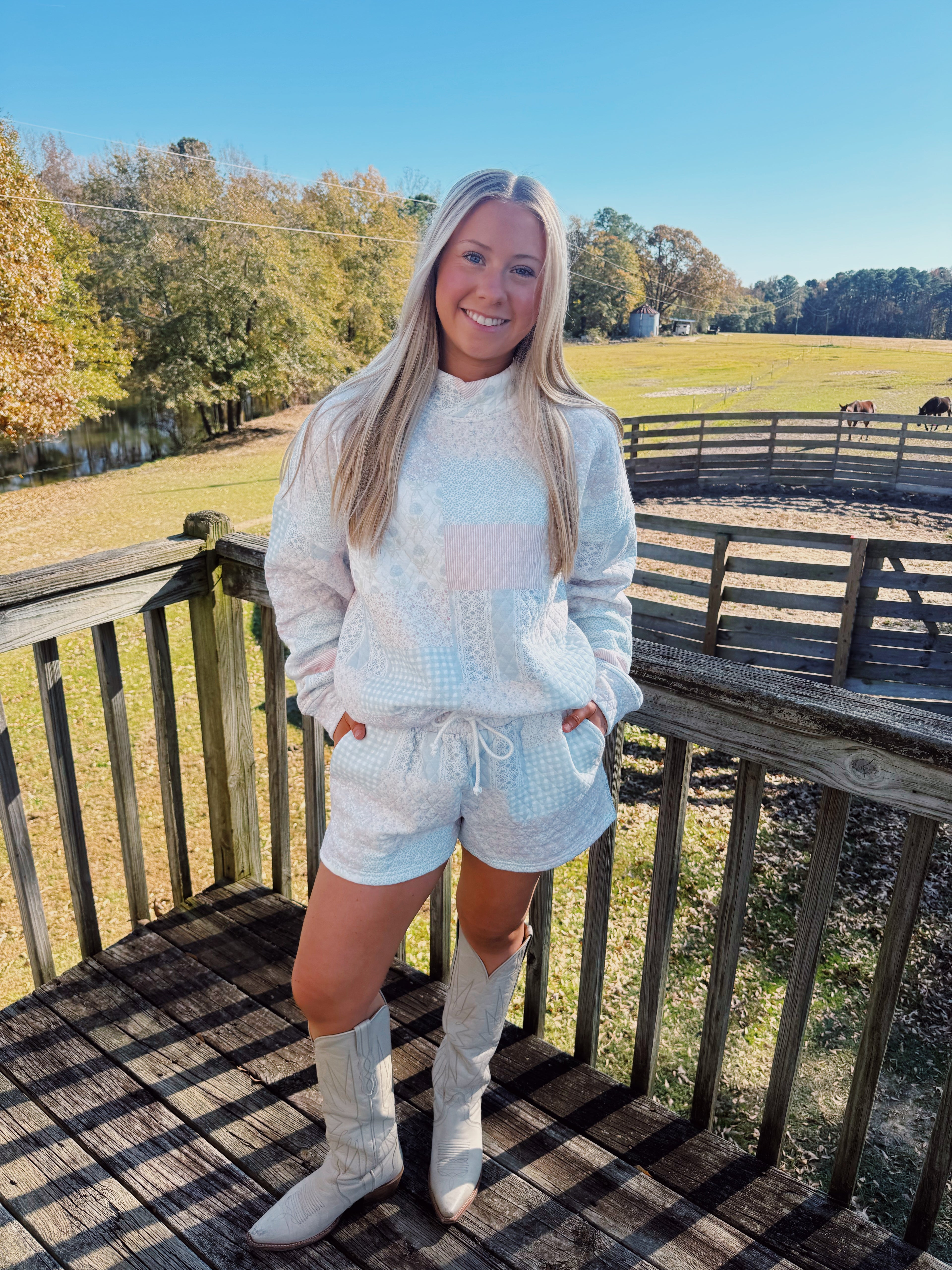 THE QUILTED MOCKNECK