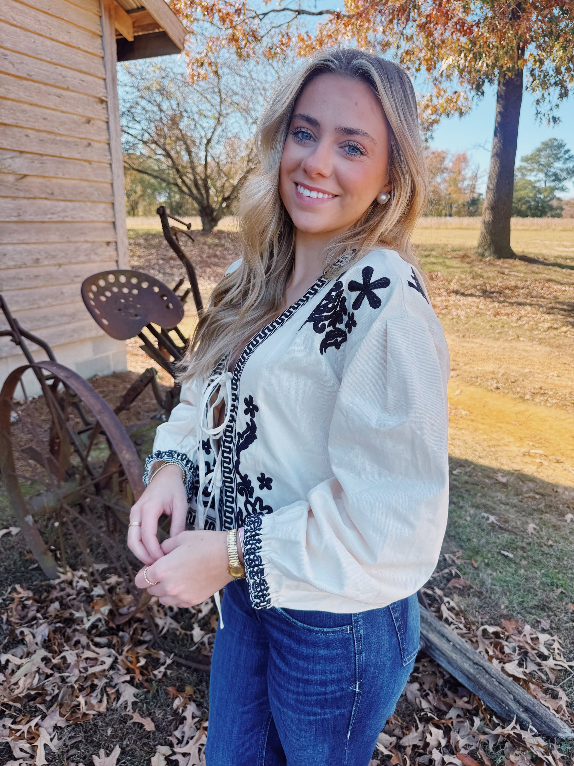 THE MAGNOLIA TIE TOP