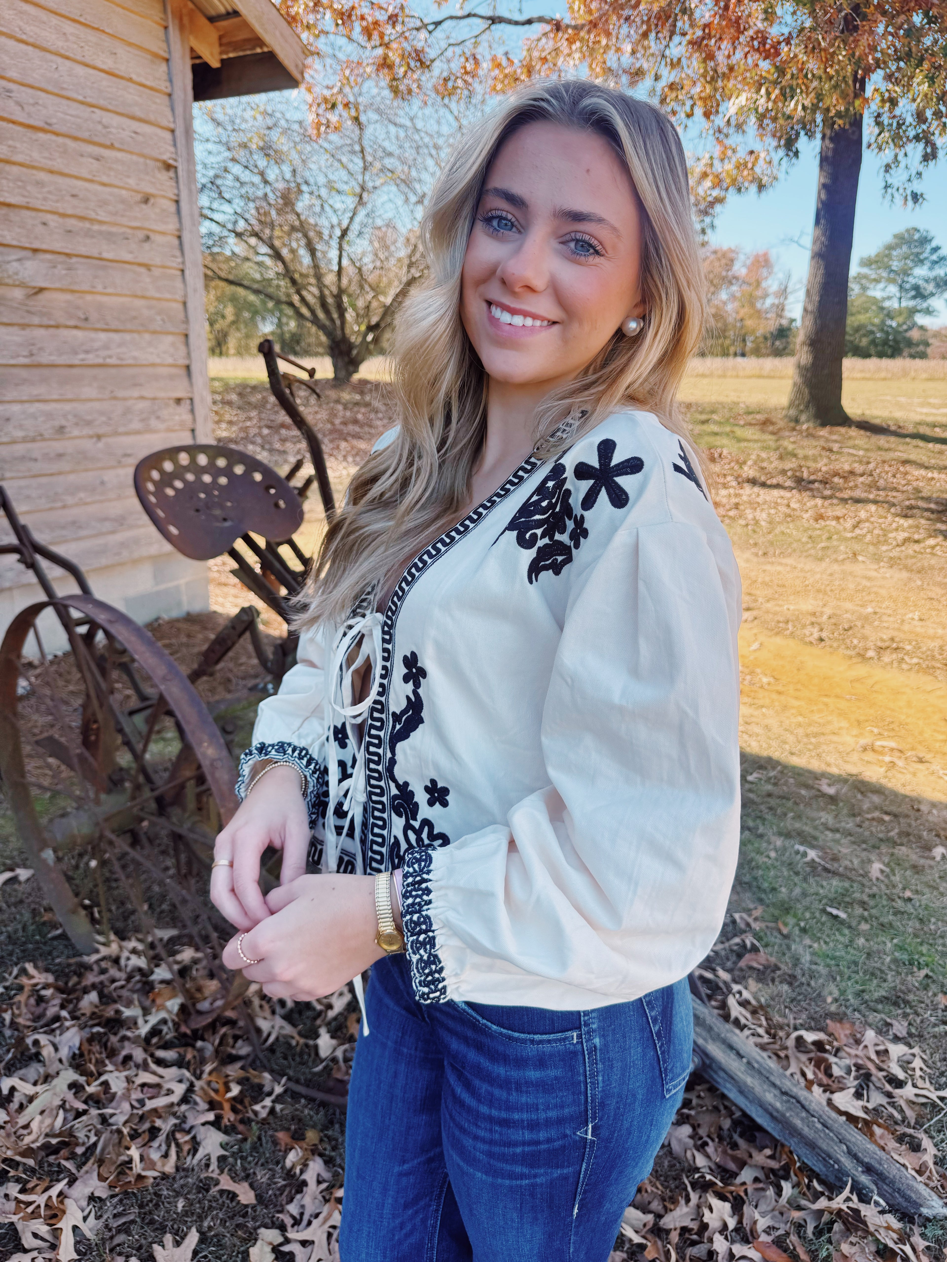 THE MAGNOLIA TIE TOP