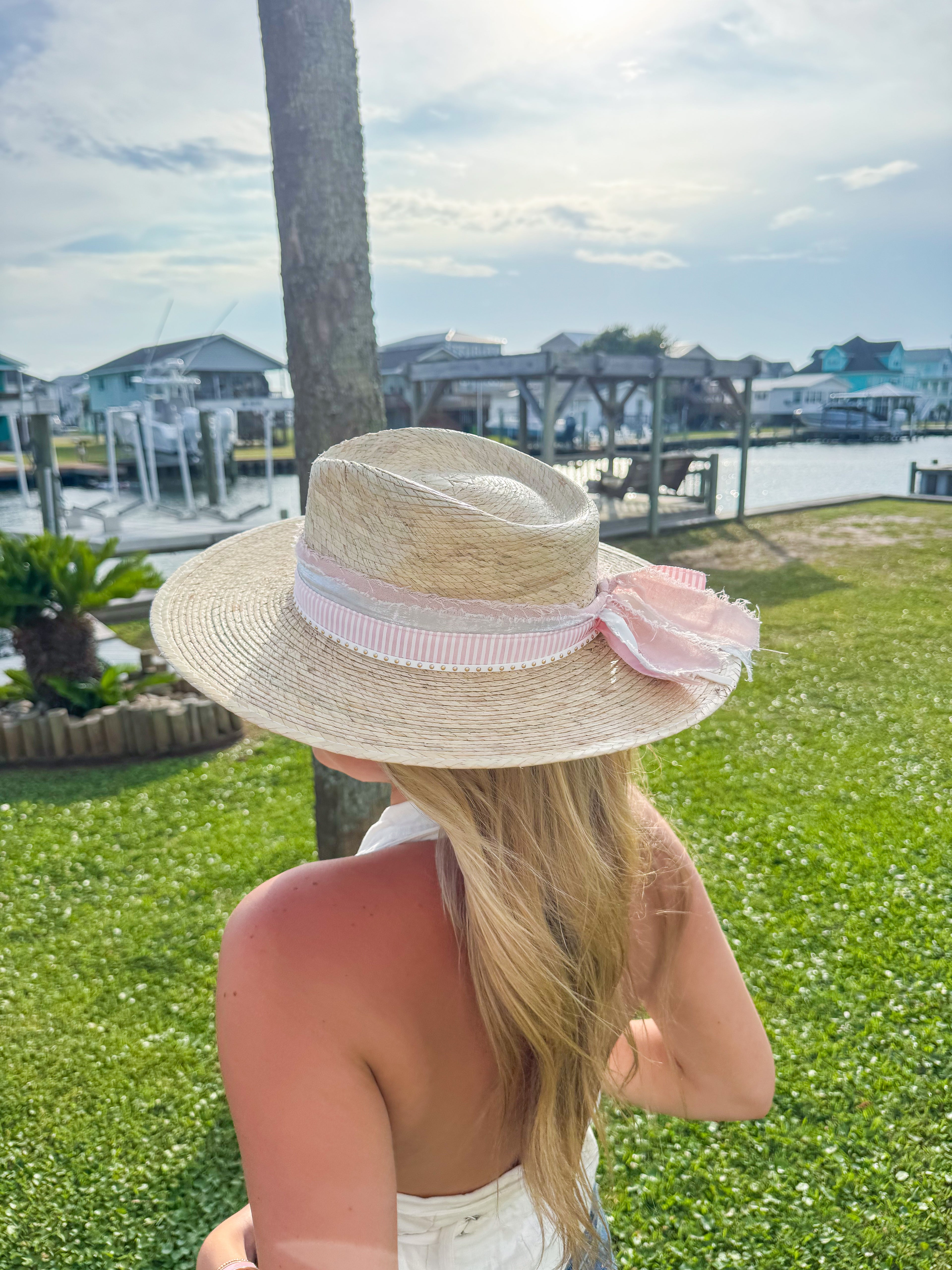 THE DAISEY STRAW HAT